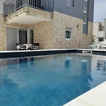 Villa Rosa